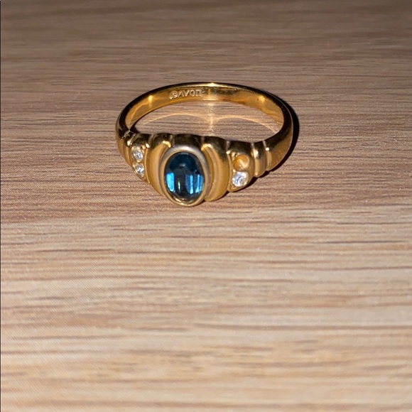 Vintage Avon Blue Topaz Ring Costume Jewelry - Picture 6 of 6